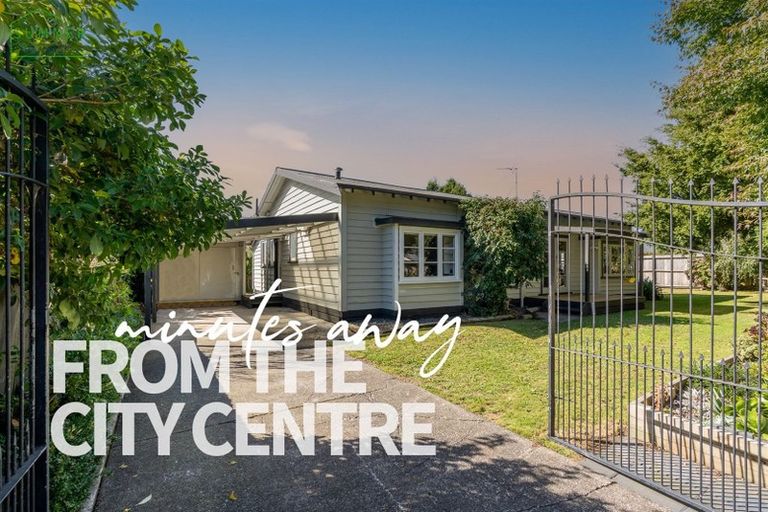 Photo of property in 1 Miro Street, Maeroa, Hamilton, 3200