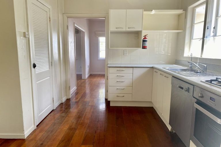 Photo of property in 28a Francis Street, Hauraki, Auckland, 0622