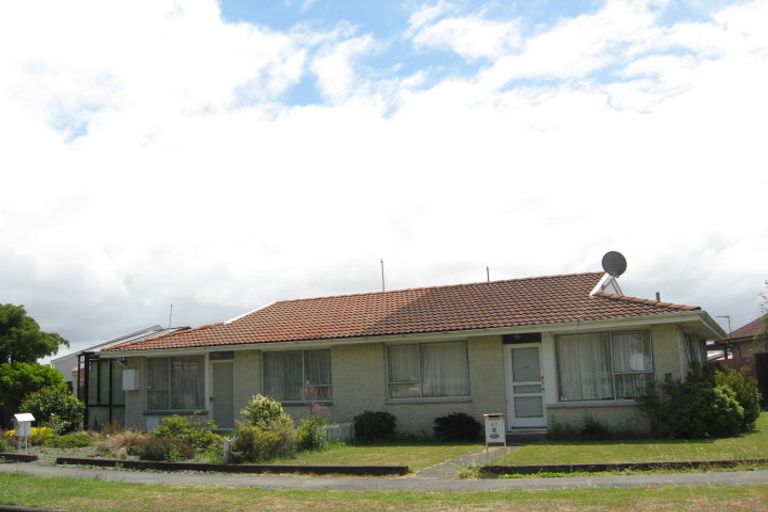 Photo of property in 2/52 Arran Crescent, Woolston, Christchurch, 8062
