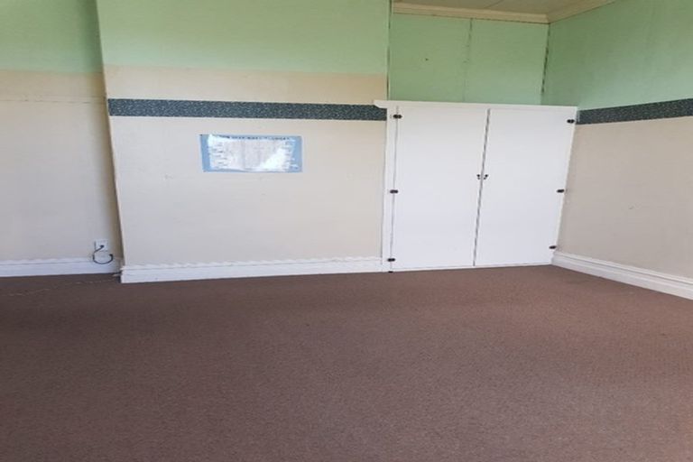 Photo of property in 35 Queens Drive, Richmond, Invercargill, 9810