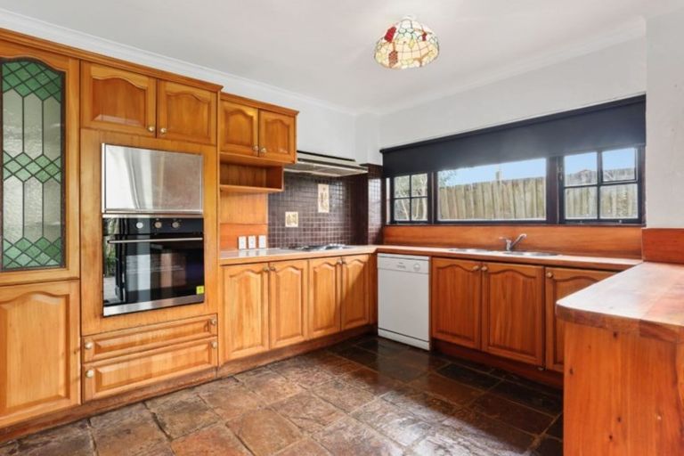 Photo of property in 212 Pine Valley Road, Dairy Flat, Silverdale, 0992