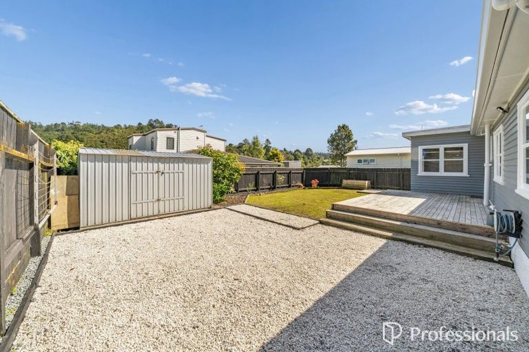 Photo of property in 400 Stokes Valley Road, Stokes Valley, Lower Hutt, 5019