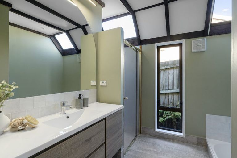 Photo of property in 7 Weir Place, Hoon Hay, Christchurch, 8025