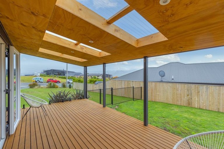 Photo of property in 11 Patiki Place, Diamond Harbour, Lyttelton, 8971