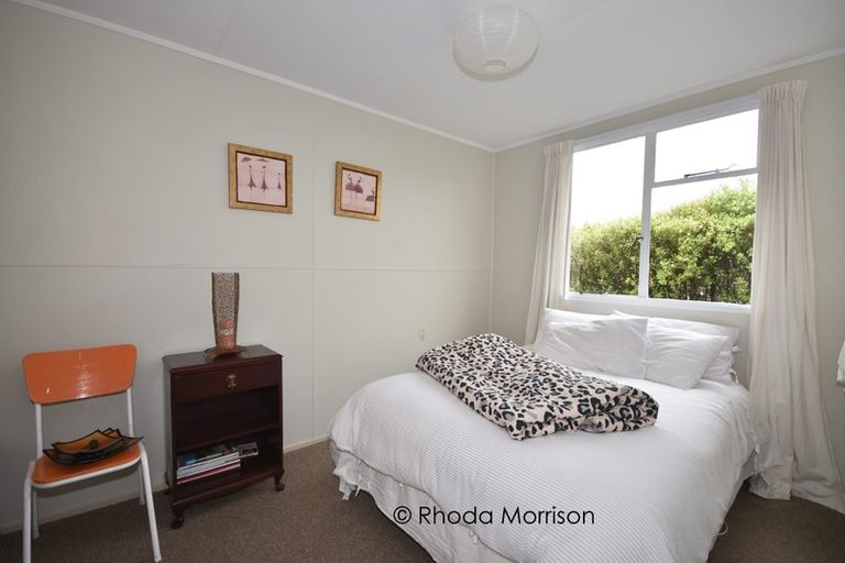 Photo of property in 42 Sandy Beach Road, Tinopai, 0593