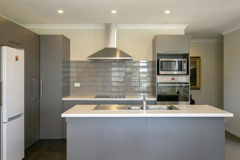 Photo of property in 10 Loloma Way, Wharewaka, Taupo, 3330