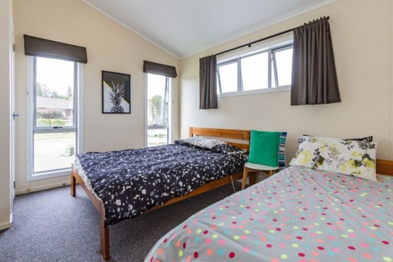 Photo of property in 13 Cordyline Place, Ohakune, 4625