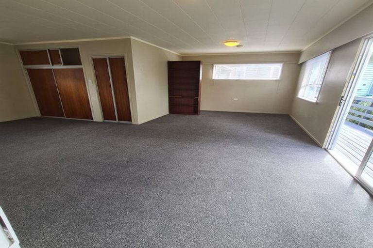 Photo of property in 15 Stewart Place, Melville, Hamilton, 3206