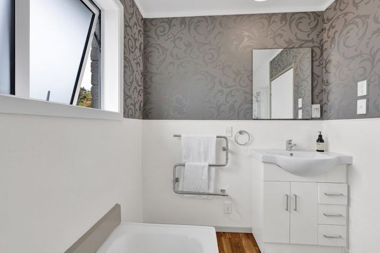 Photo of property in 30 Harris Street, Waitara, 4320