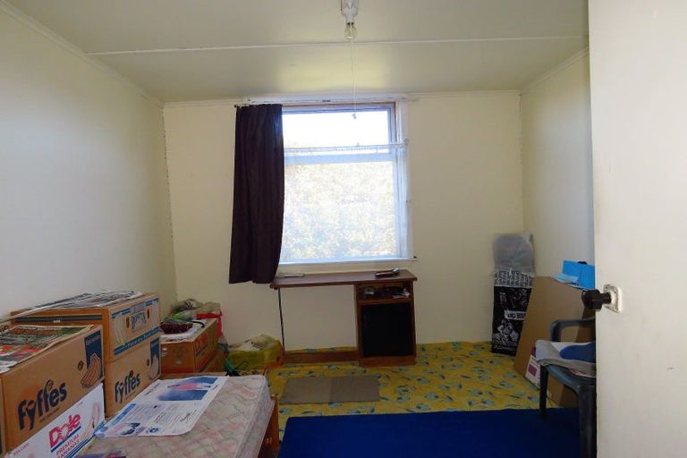 Photo of property in 11 Bright Street, Westport, 7825