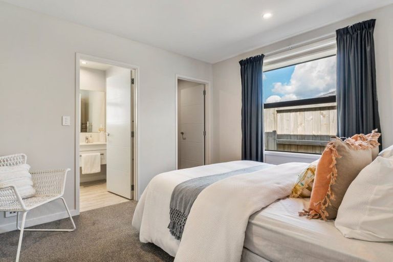 Photo of property in 81 Te Kio Crescent, Papamoa Beach, Papamoa, 3118