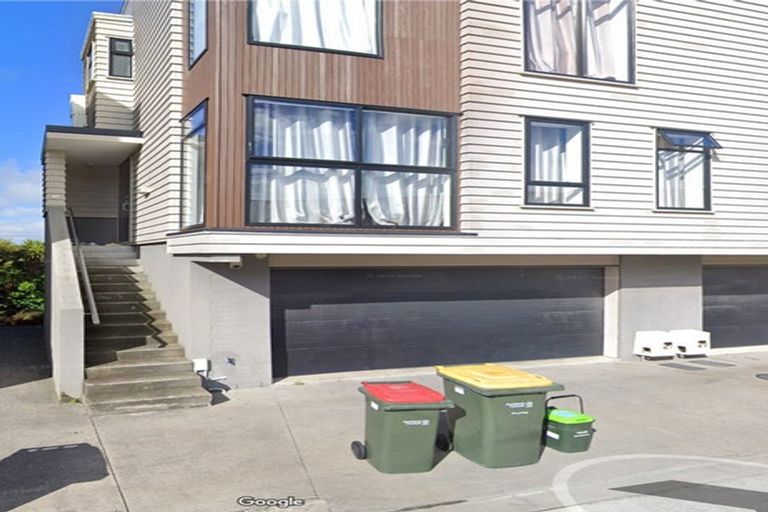 Photo of property in 27 Lemon Tree Lane, Flat Bush, Auckland, 2019