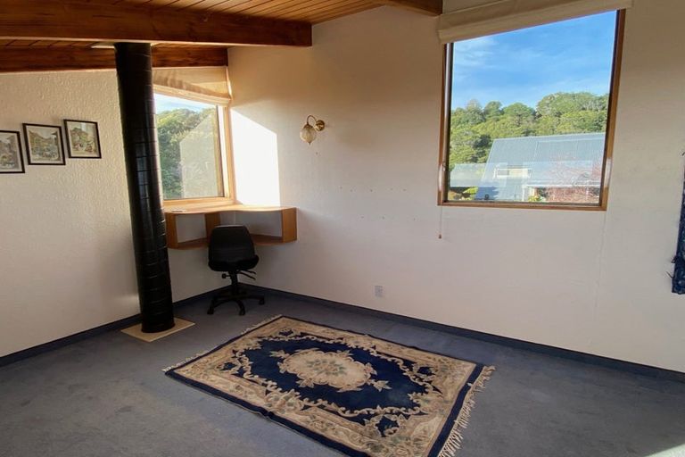 Photo of property in 22 Stanton Crescent, Karoro, Greymouth, 7805