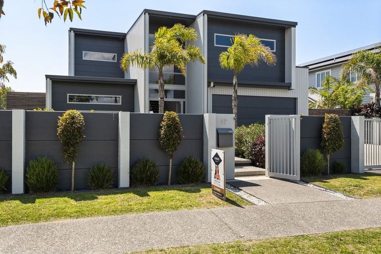 Photo of property in 37 Forstera Way, Papamoa Beach, Papamoa, 3118
