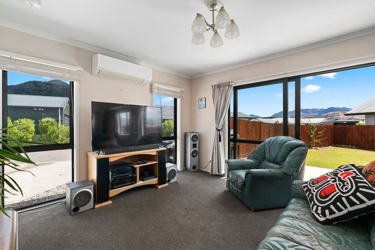 Photo of property in 37 Finch Street, Albert Town, Wanaka, 9305