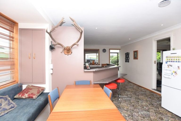 Photo of property in 21 Ballantrae Street, Wallacetown, 9816