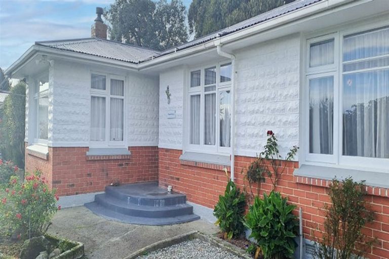 Photo of property in 1 Mataura Terrace, Mataura, 9712