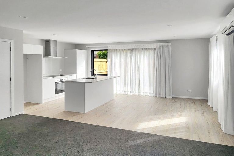 Photo of property in 5 Bathurst Street, Silverstream, Upper Hutt, 5019