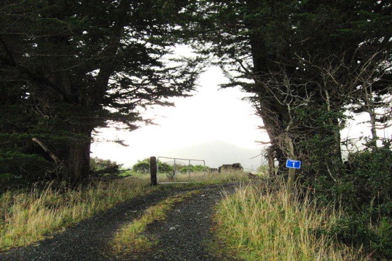 Photo of property in 1 Strawberry Lane, Sawyers Bay, Port Chalmers, 9023