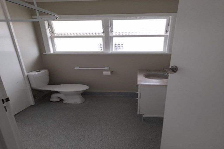 Photo of property in 111 Slacks Road, Awapuni, Palmerston North, 4412