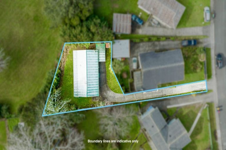 Photo of property in 6a Jillian Drive, Ranui, Auckland, 0612