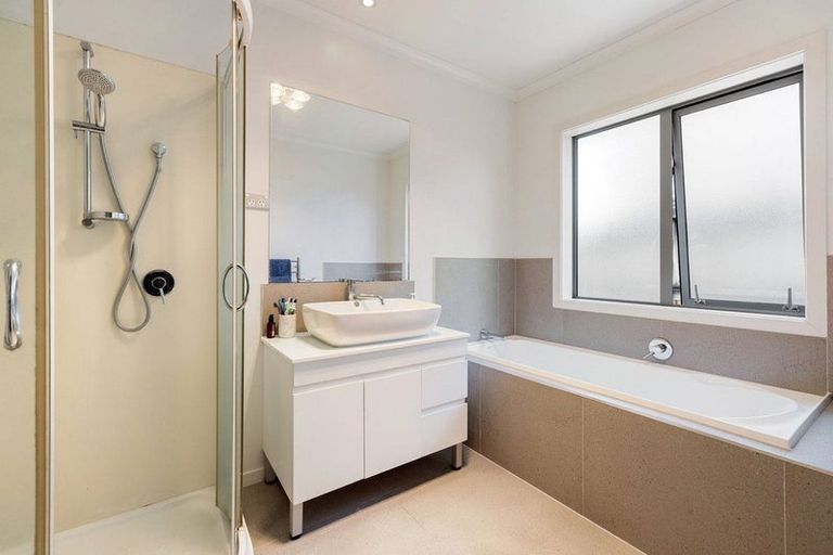 Photo of property in 2a Ihimaera Terrace, Leamington, Cambridge, 3432