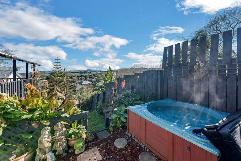 Photo of property in 3 Westhaven Place, Tuakau, 2121