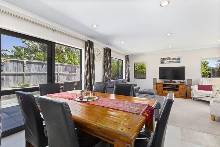 Photo of property in 6 Pony Park Place, Beachlands, Auckland, 2018