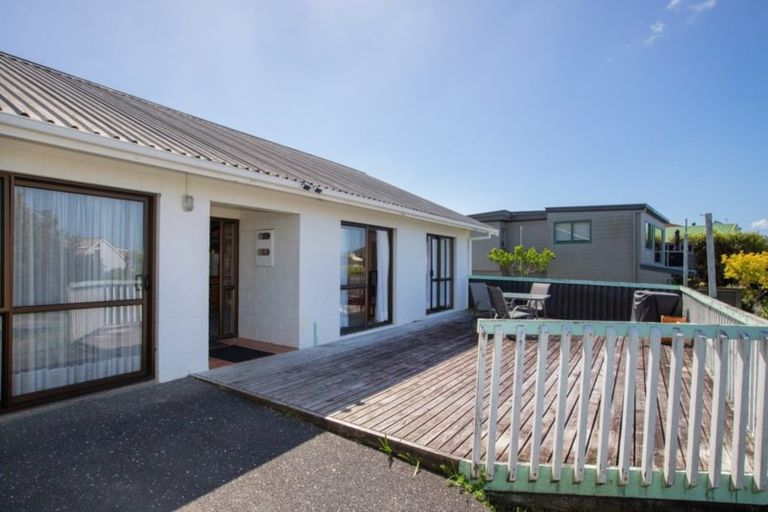 Photo of property in 27 Matangi Terrace, Snells Beach, 0920