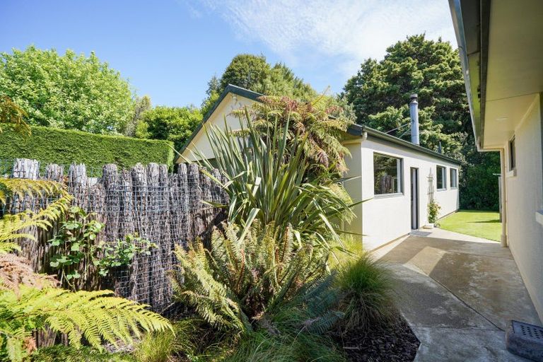 Photo of property in 24 Spence Avenue, Otatara, Invercargill, 9879