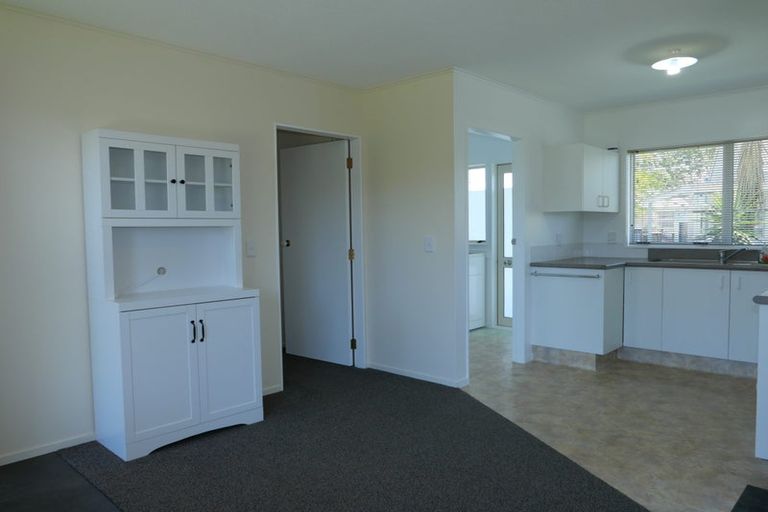 Photo of property in 34 Rosewood Place, Paraparaumu, 5032