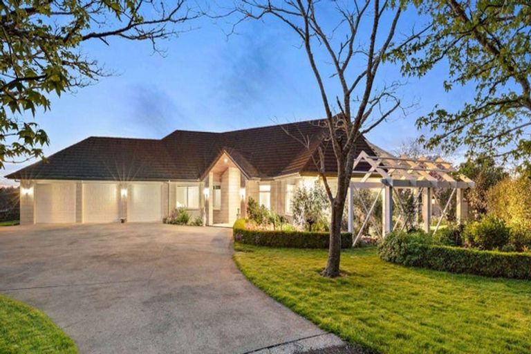 Photo of property in 1242 Great South Road, Runciman, Drury, 2578