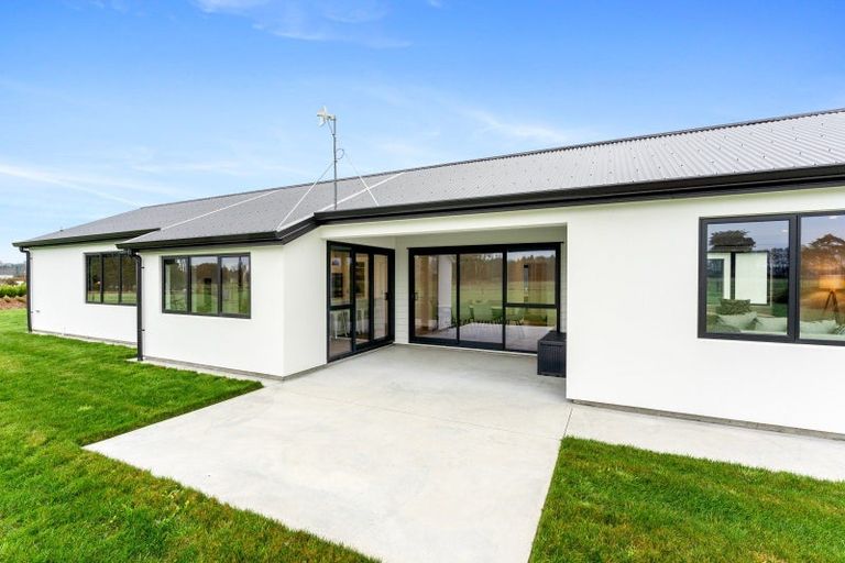 Photo of property in 18 Ranfurly Road, Pahiatua, 4984