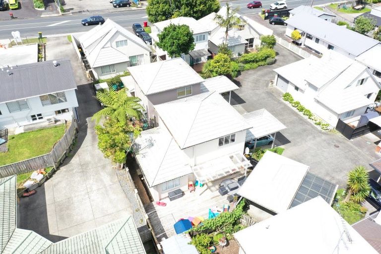 Photo of property in 3/670 Whangaparaoa Road, Stanmore Bay, Whangaparaoa, 0932