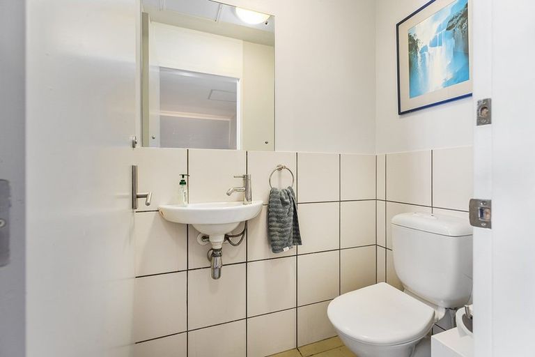 Photo of property in 4/7 Hanson Street, Mount Cook, Wellington, 6021