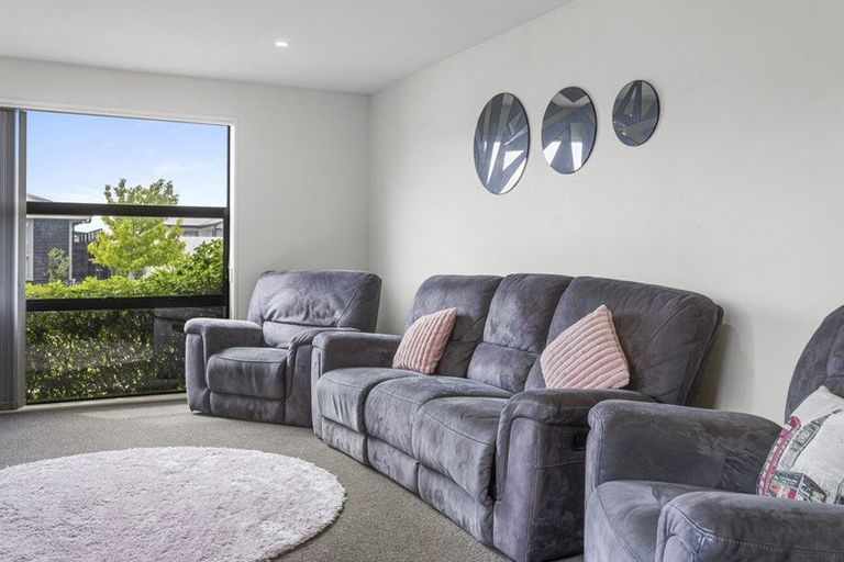 Photo of property in 77 Sutherland Drive, Kaiapoi, 7630