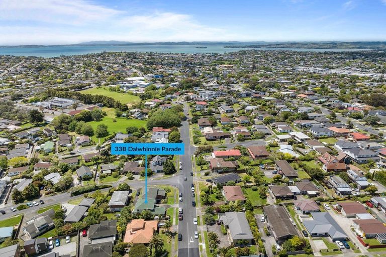 Photo of property in 33b Dalwhinnie Parade, Highland Park, Auckland, 2010