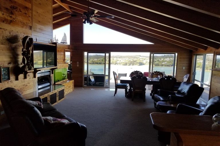 Photo of property in 18 Sir George Back Street, Opua, 0200