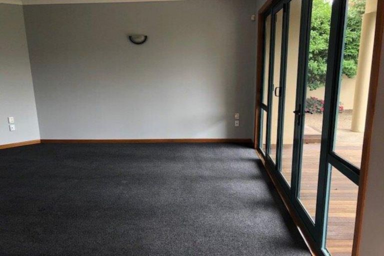 Photo of property in 25 Strowan Avenue, Fairfield, Hamilton, 3214