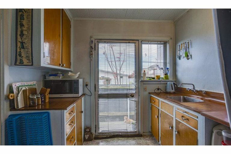 Photo of property in 2/6 Hatton Street, West End, Timaru, 7910