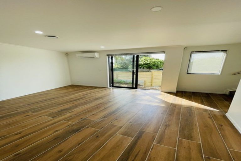 Photo of property in 1c Ohira Place, Henderson, Auckland, 0612