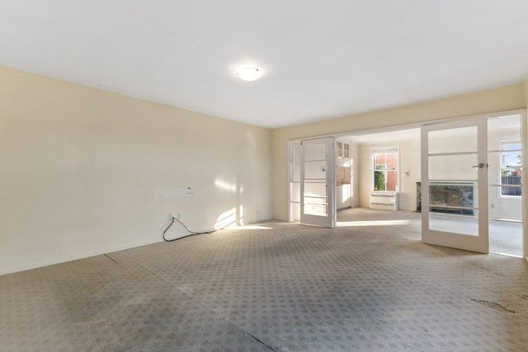 Photo of property in 238 Wairakei Road, Bryndwr, Christchurch, 8053