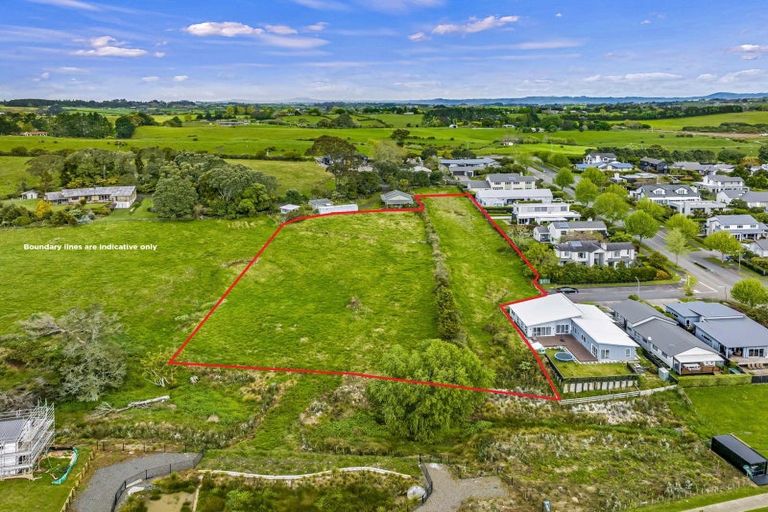 Photo of property in 4 Red Barn Lane, Pukekohe, 2120