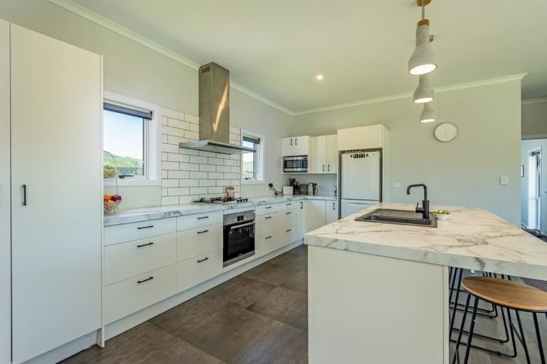 Photo of property in 69 Williams Road, Tokomaru, Palmerston North, 4474