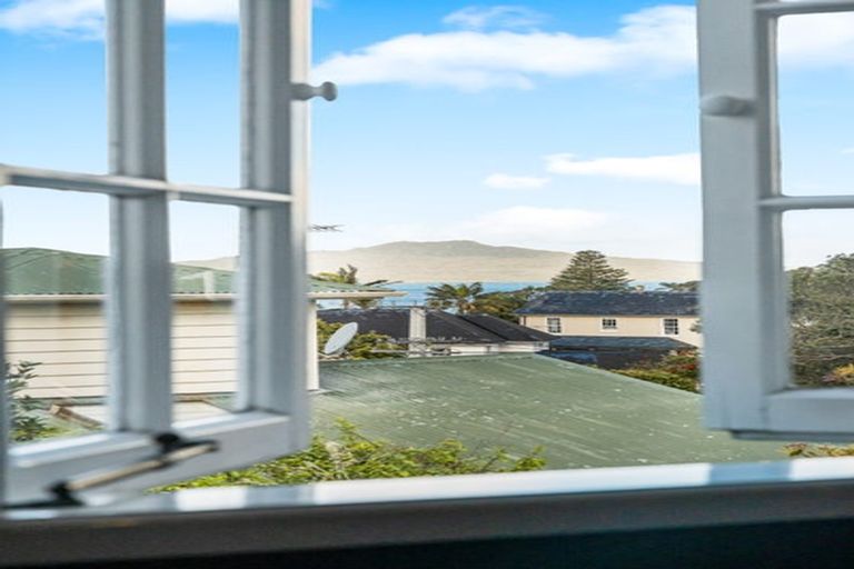 Photo of property in 13 Cameron Street, Takapuna, Auckland, 0622