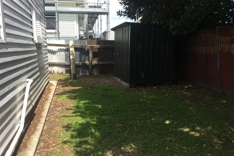 Photo of property in 2a Kauri Street, Gonville, Whanganui, 4501