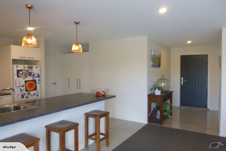 Photo of property in 14 Hebbard Court, Albert Town, Wanaka, 9305