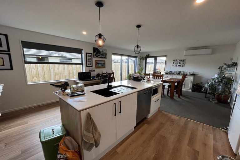 Photo of property in 19 Fairhall Street, Rolleston, 7615