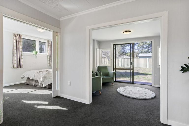 Photo of property in 29 Stalkers Road, Woodend Beach, Woodend, 7691