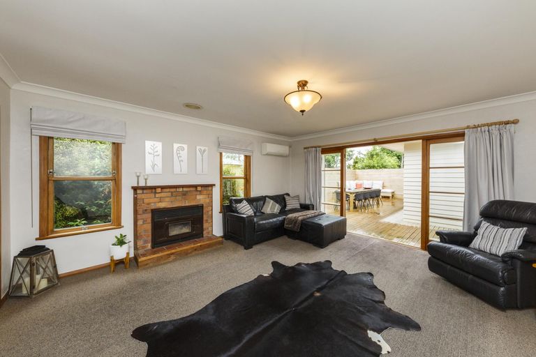 Photo of property in 67 Keeling Street, West End, Palmerston North, 4412